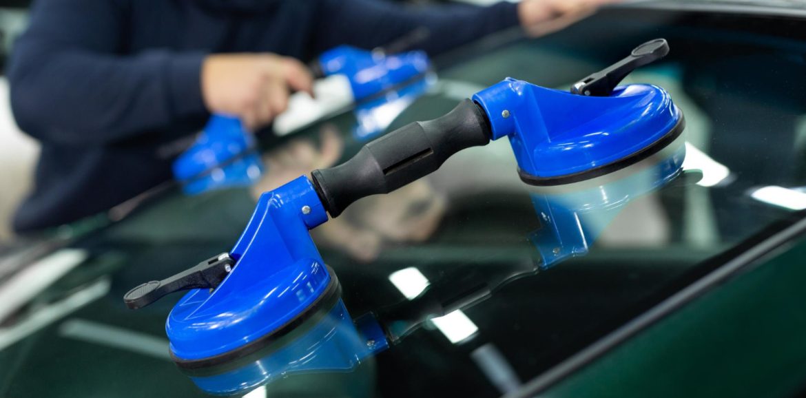 Les avantages du remplacement de pare-brise à domicile