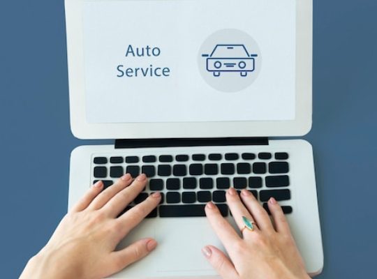 Les avantages de l’assurance auto en ligne : pourquoi de plus en plus de conducteurs choisissent cette solution ?