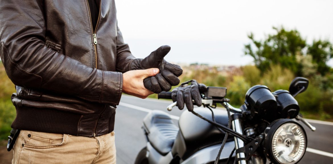 Assurance moto : astuces pour obtenir une cotisation avantageuse