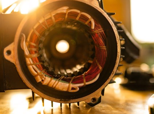Panne d'alternateur : comment la détecter et trouver la bonne pièce au meilleur prix ?